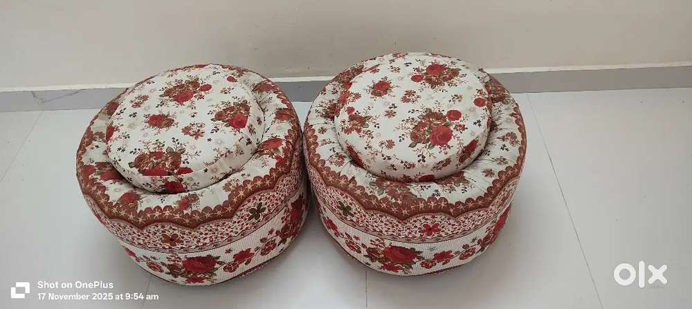 Stools for sitting made by Tyres