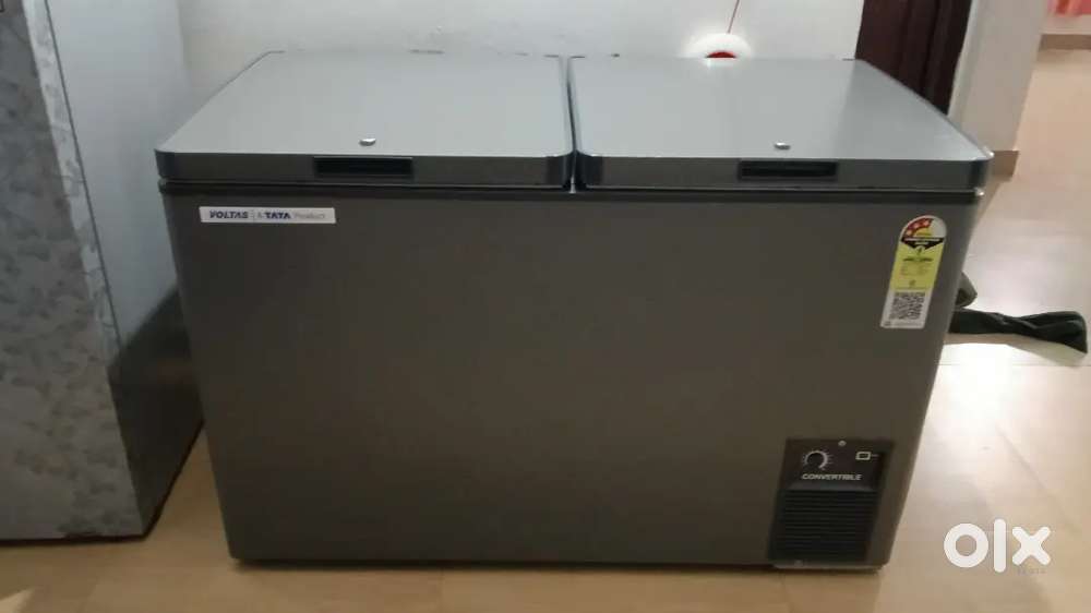 Voltas Freezer