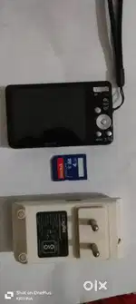 Sony Cybershot 16.1 mp with DigiTech Charger and 4gb SanDisk Card Free