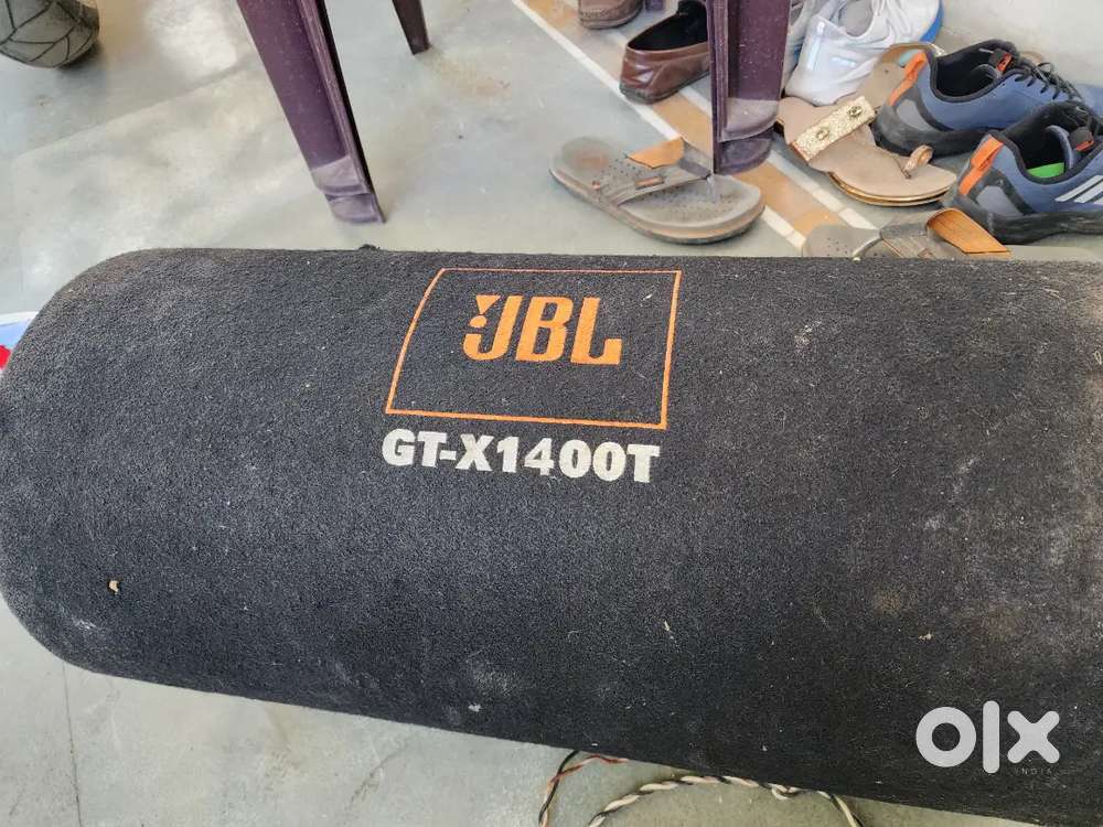 Jbl sub woofer speaker tube