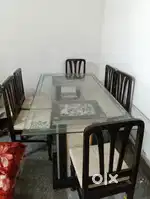 New condition dining table
