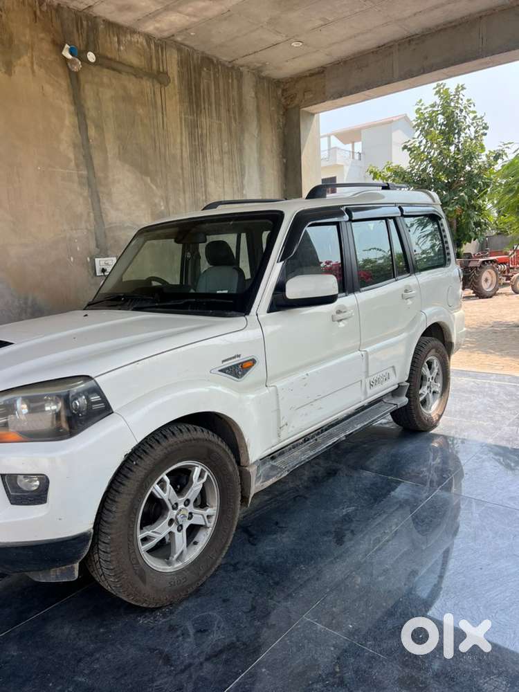 Mahindra Scorpio 2014