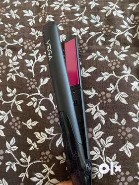 Its a brand new vega hair straightener with full working and had warranty also