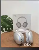 Headphones p9