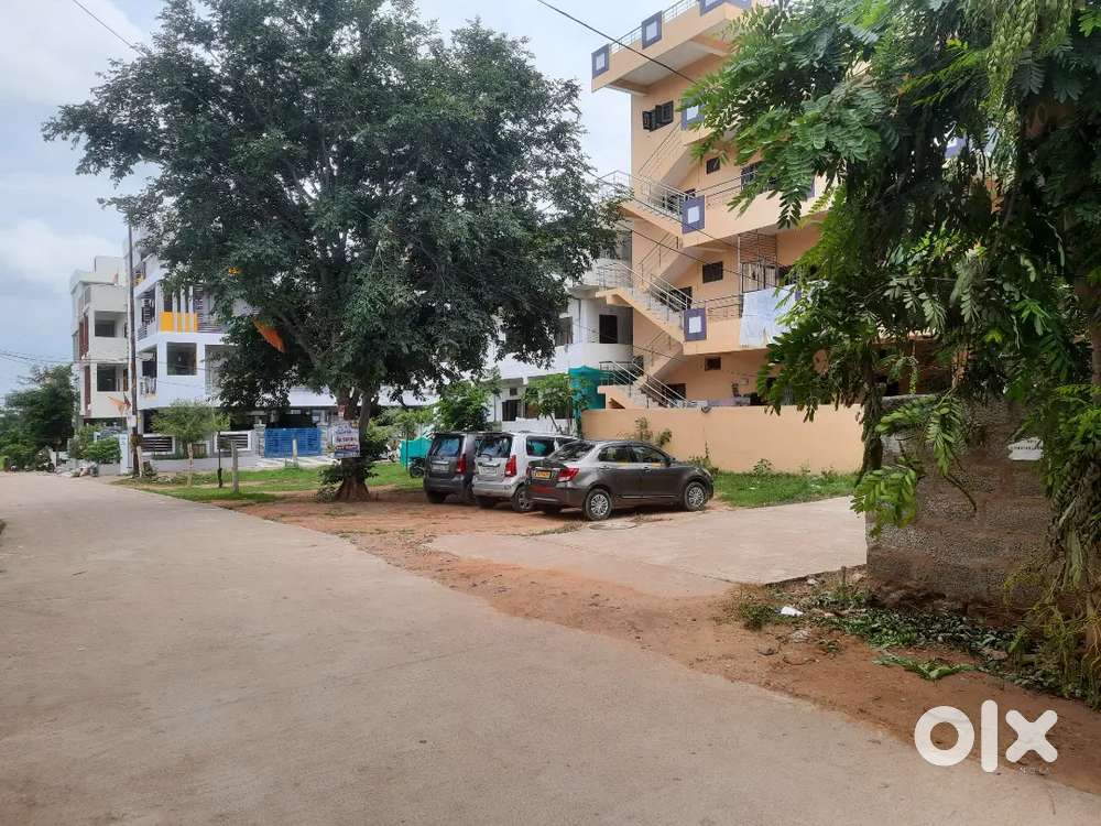 FULL LRS PAID 150 SQ YADS DE MART SHOPING MALL ANNOJI GUDA