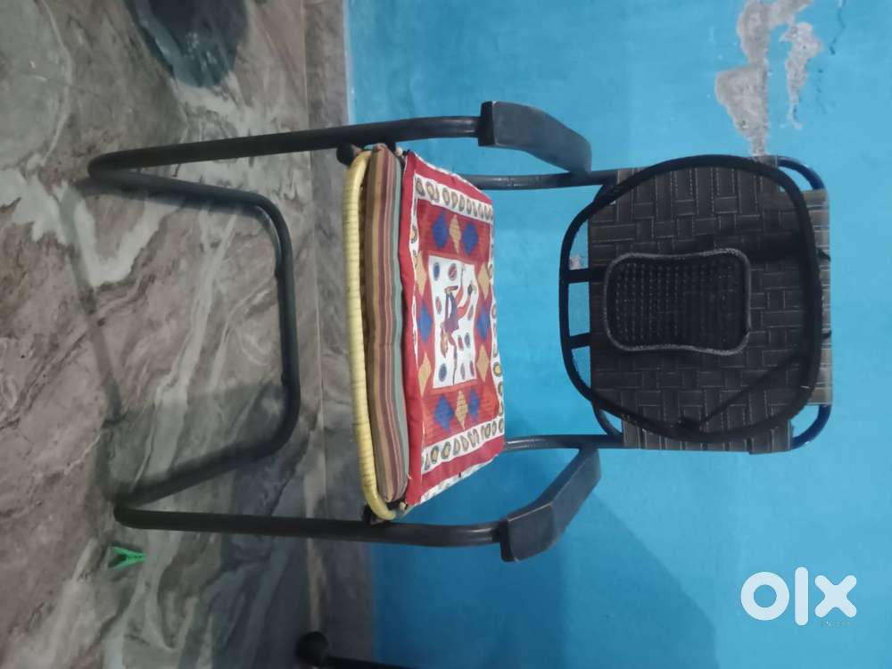 2 Study chairs