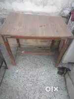 एक टेबल देना है