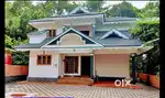 Manarcadu - 26 Cent , 2300 Sqft , 4 Bed Room Attached House