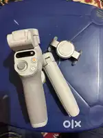 Dji Gimble Osmo Mobile SE 3 Axis for (blogging)