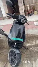 Ola S1 pro 1St gen new condition not driven more