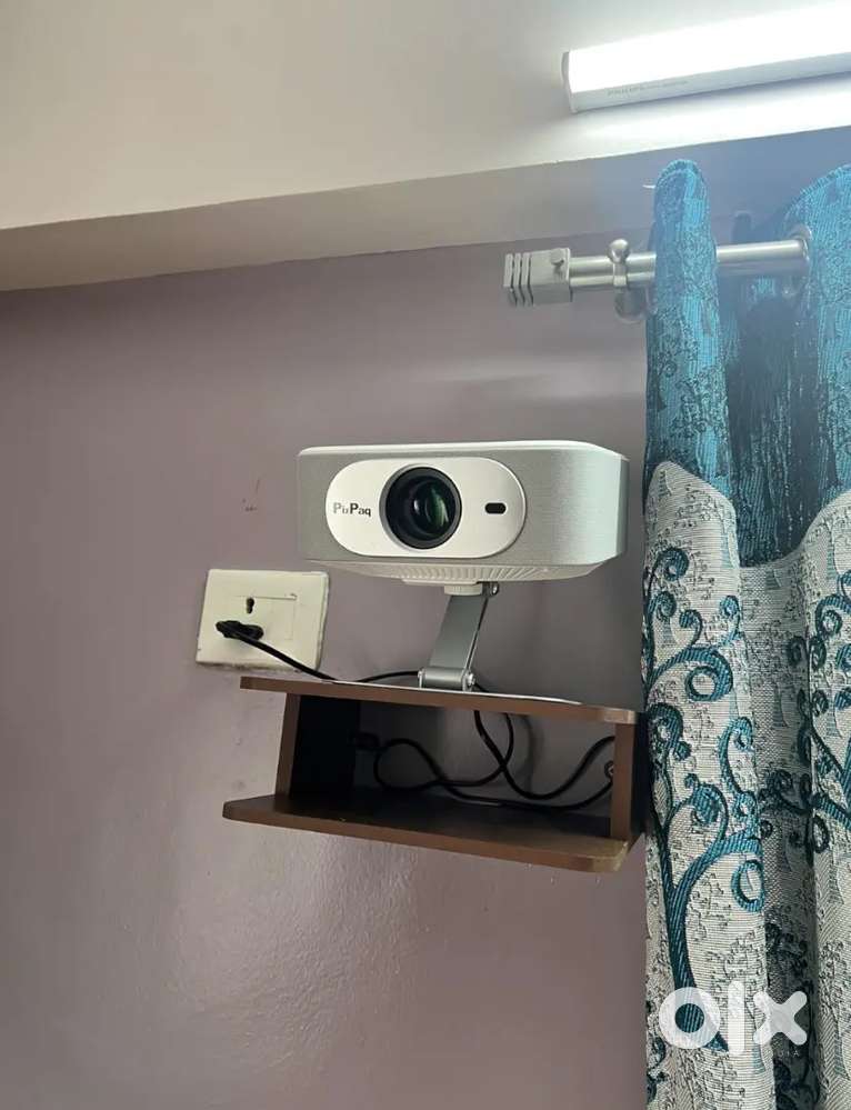 Pixpaq projector