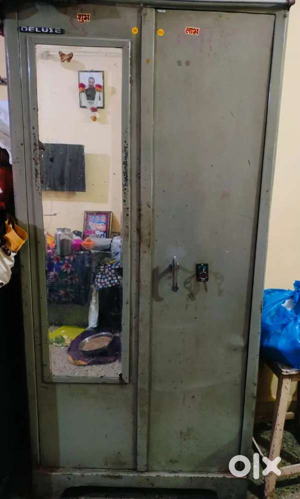 Deluxe iron cupboard