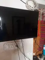 Universal tv 24 inch good condition koi kharabii nhi h led TV