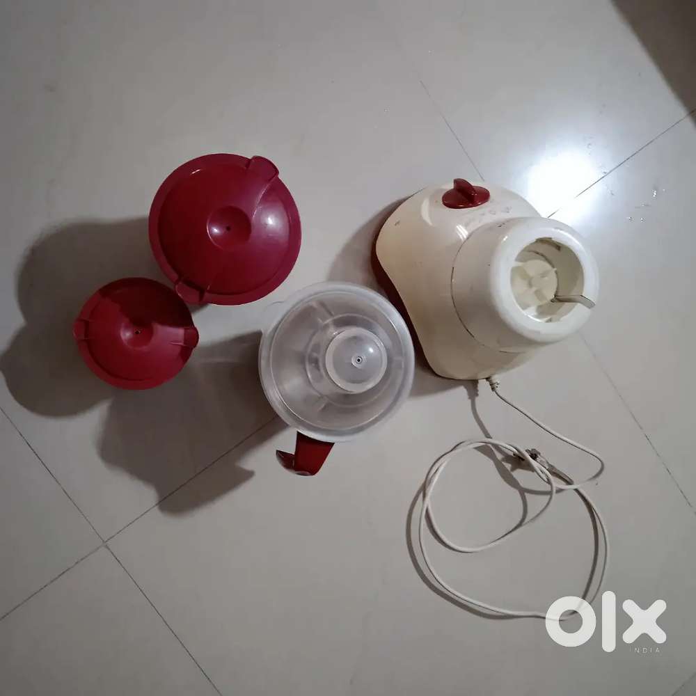 Maharaja whiteline Mixer Grinder