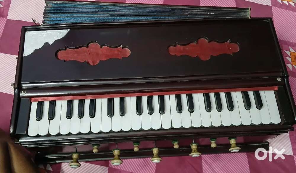 Want to sell my Harmonium...sweet sound