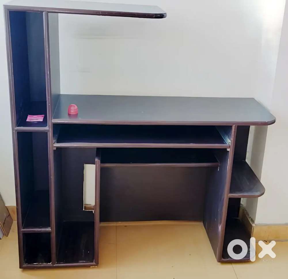 Modular Study Table