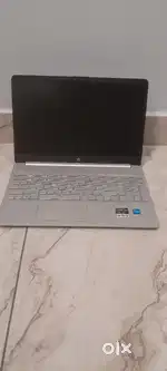 Hp laptop sale i-3 SSD