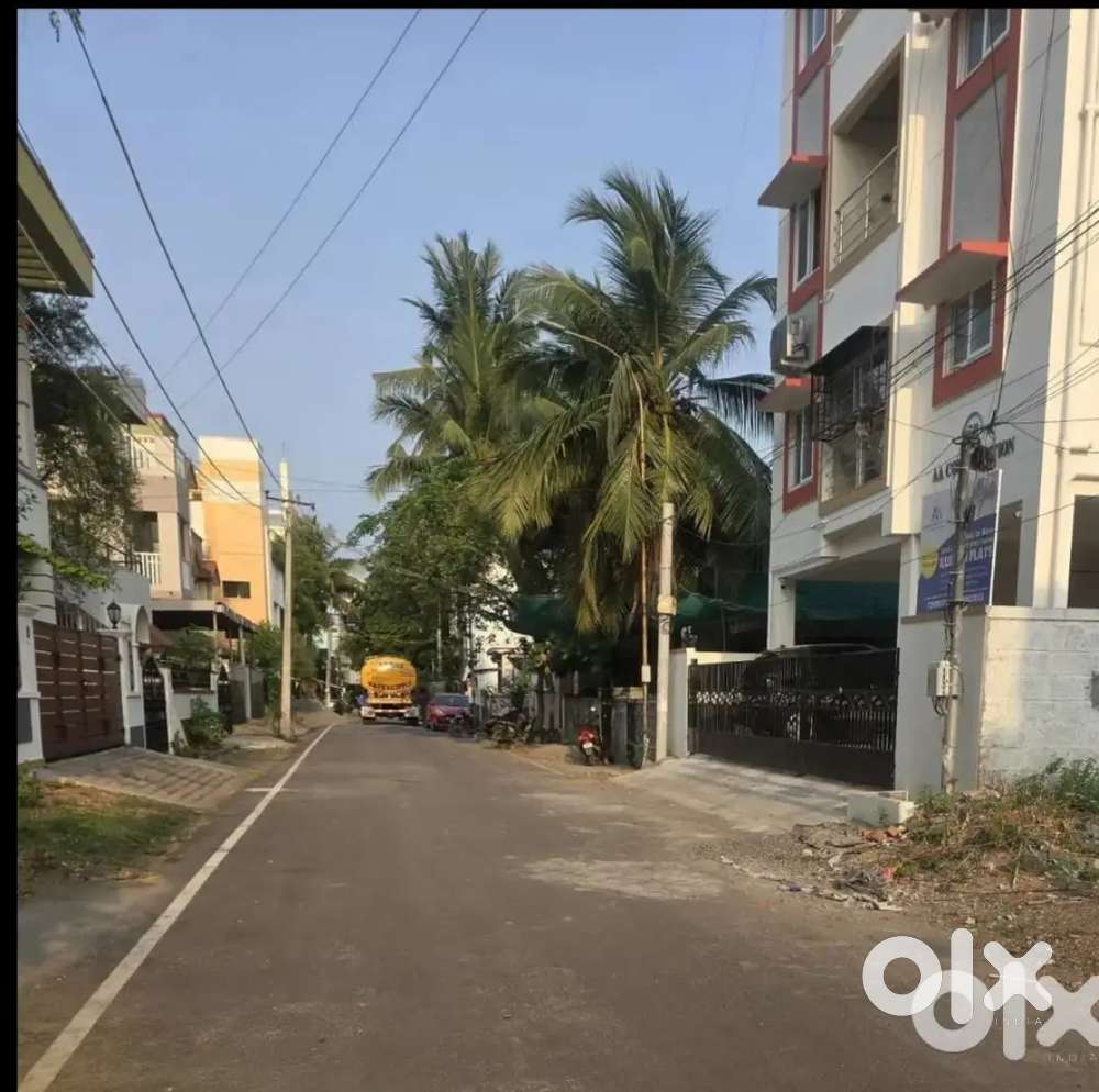 Medavakkam sairam nager land 1298soft cmda approved siz 25/51 south