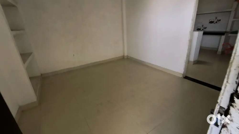 I have available 2bhk room