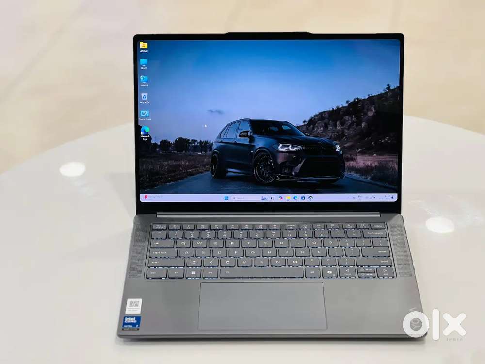 LENOVO YOGA PRO 7