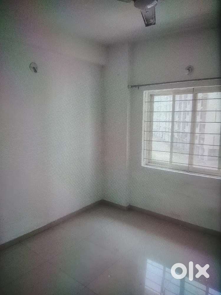 1 November ko room Khali hoga...