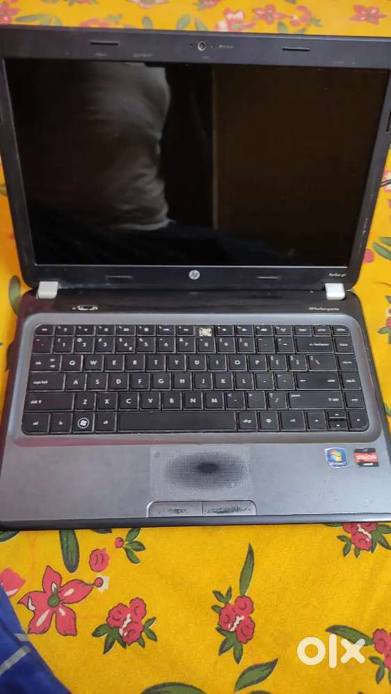Sell hp pavilion g4 laptop.. only display problem