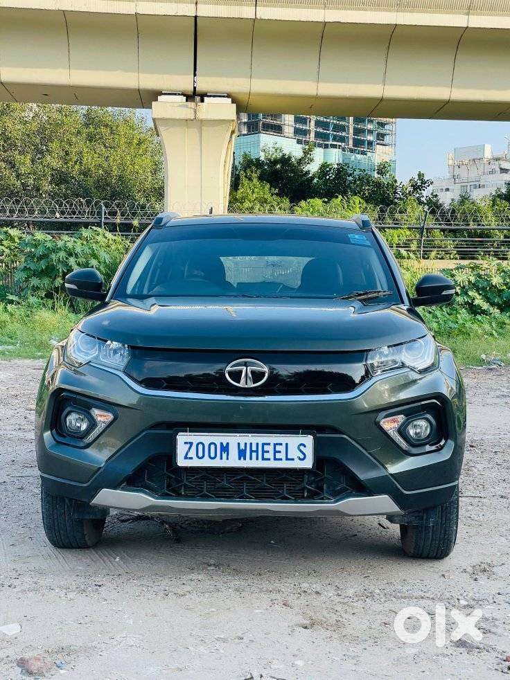 Tata Nexon 1.2 Revotron XM Plus (S), 2022, Petrol