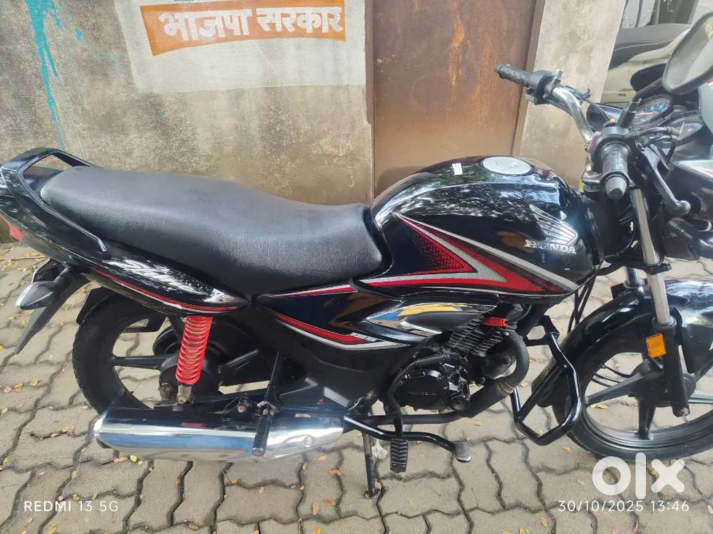Good condition bike Honda 2020 month 12