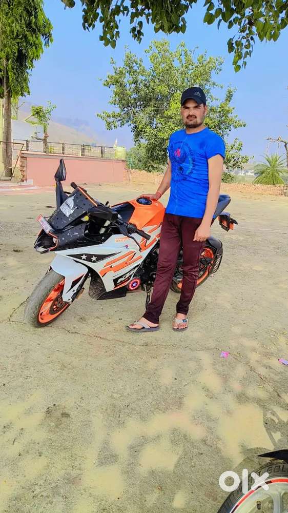 KTM RC 125 SUPERB CONDITION
