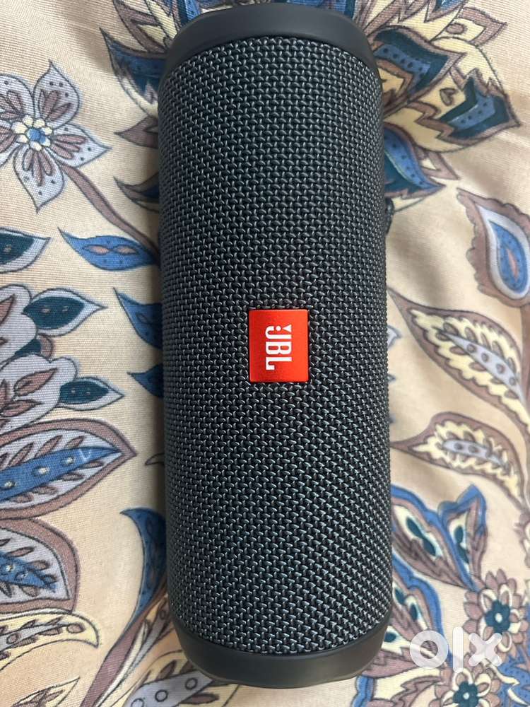Jbl flip essential 2