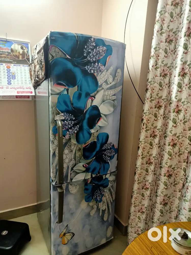 8years double door refrigerator good condition