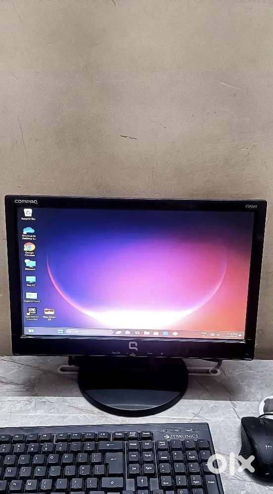 Compaq 16Inch Monitor inbuilt Speaker