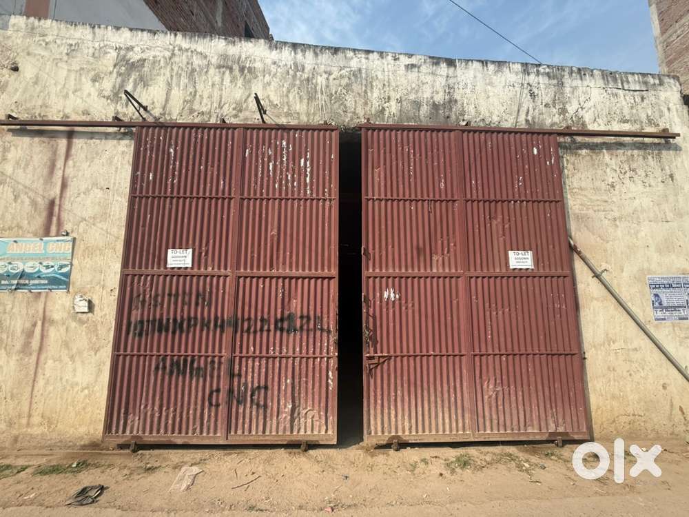 2400 sqft godwan ye aashochak near bhootnath metro station