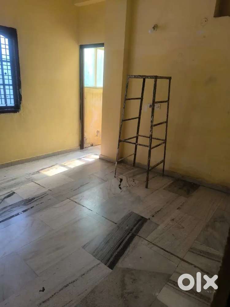 2 bhk portion is available for rent near Mairaj garden,Bandlaguda