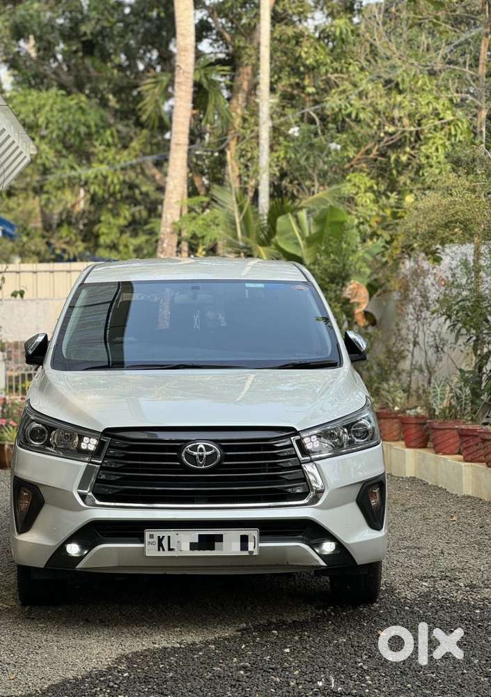 Toyota Innova Crysta 2.4 Z 7 STR, 2022, Diesel