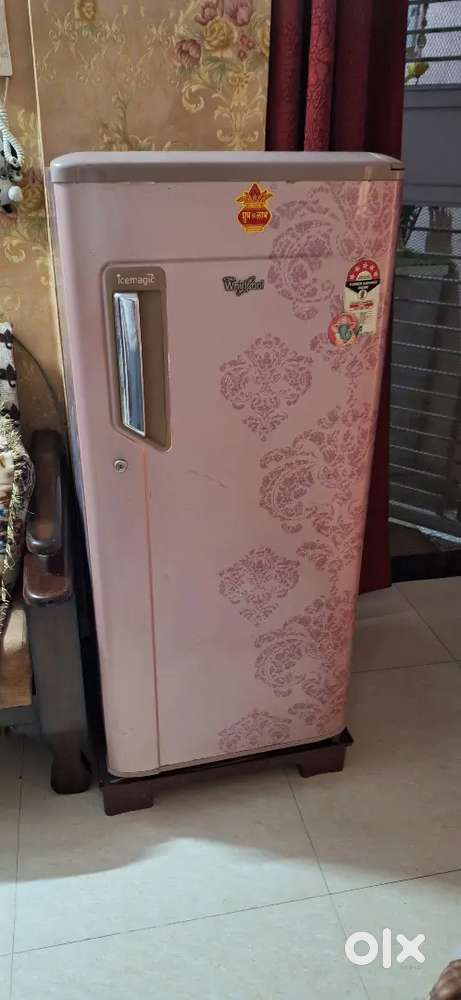 Fridge 180 litre