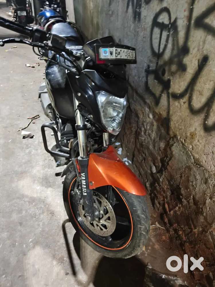 Yamaha fzs bike call on