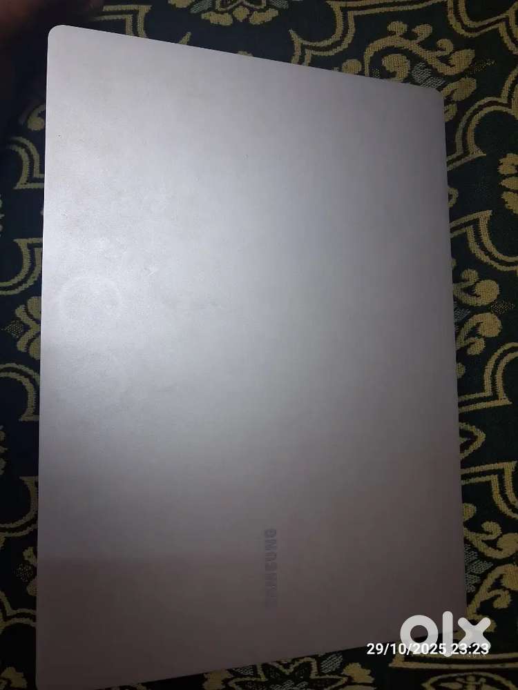 Samsung galaxy book edge 4