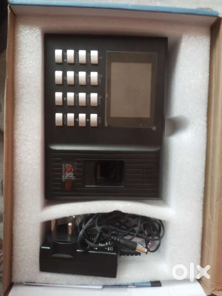 Electronic machine for attendance