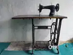 Tailoring machine