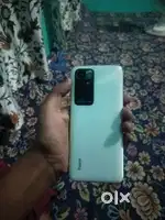 Best condition  4/64 will box charger scratch less