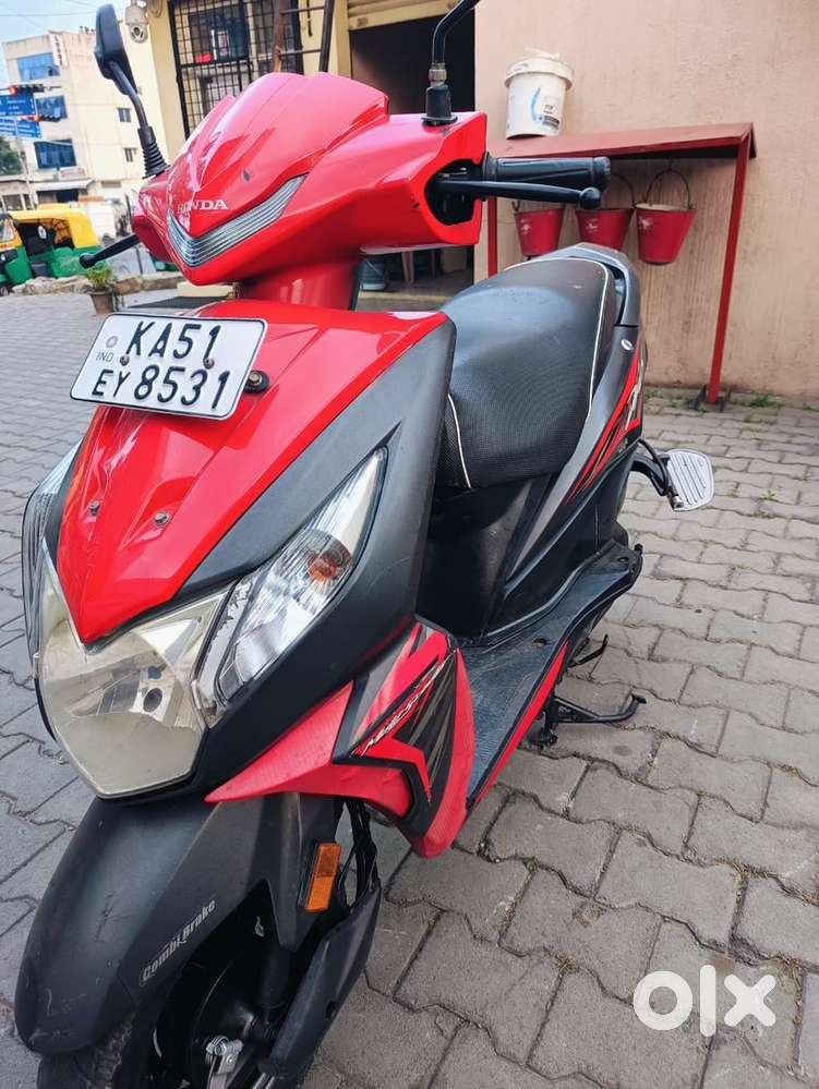 Honda dio 2017 bs-4 in excellent condition for immediate sale..