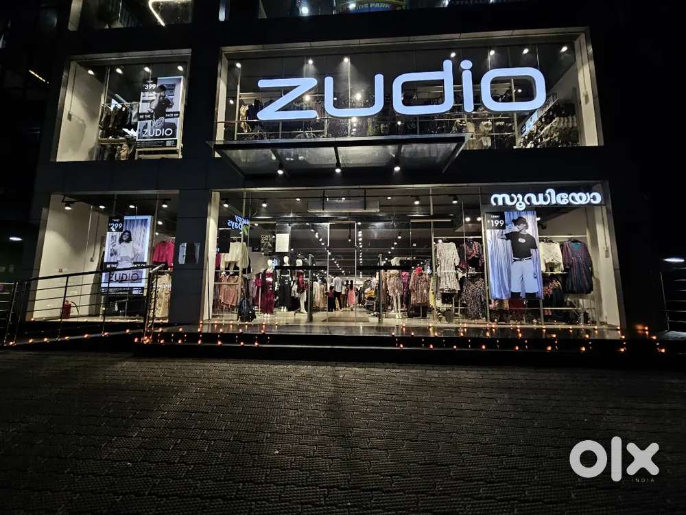 LOOKING FOR MANGER,SALES STAFF