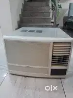 Hitachi window AC 1.5 ton