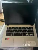 Asus Vivobook AMD Processor Ryzen 5 with box & charger