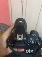Canon 200d mark ll top notch condition