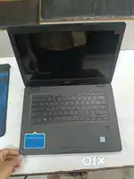 Dell cor i7 ram 8 SSD 256 gb win 11