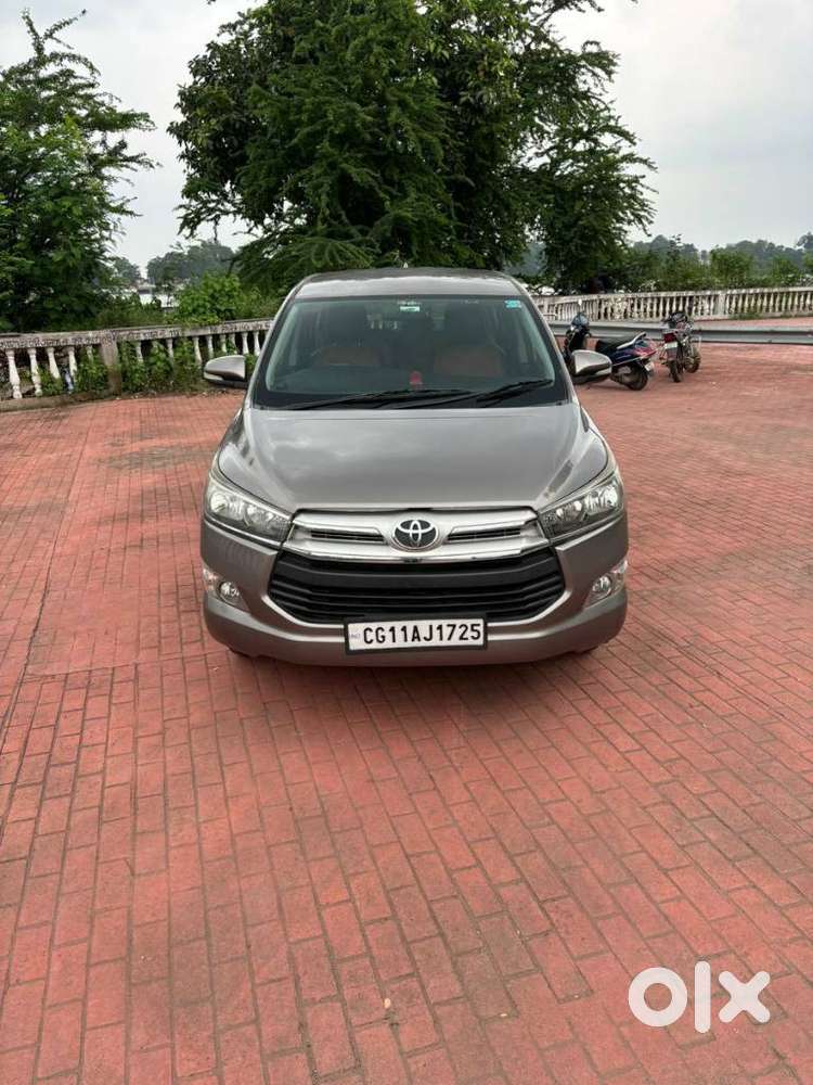 Toyota Innova Crysta 2.4 GX MT, 2017, Diesel