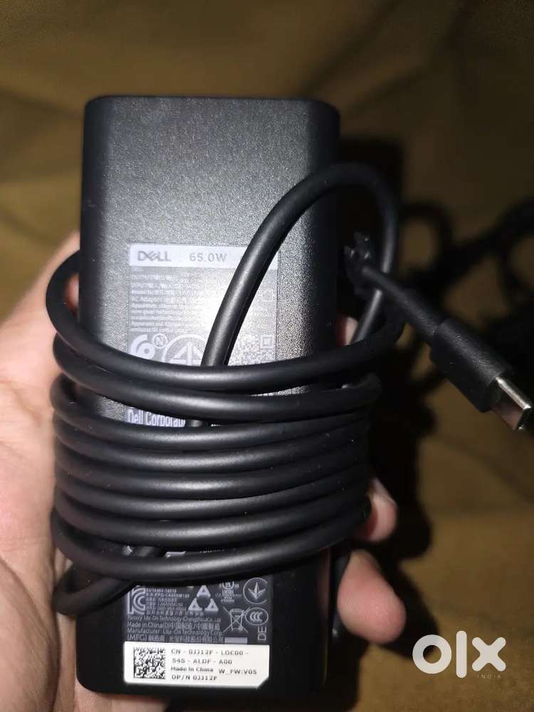 65 watts Dell laptop adapter