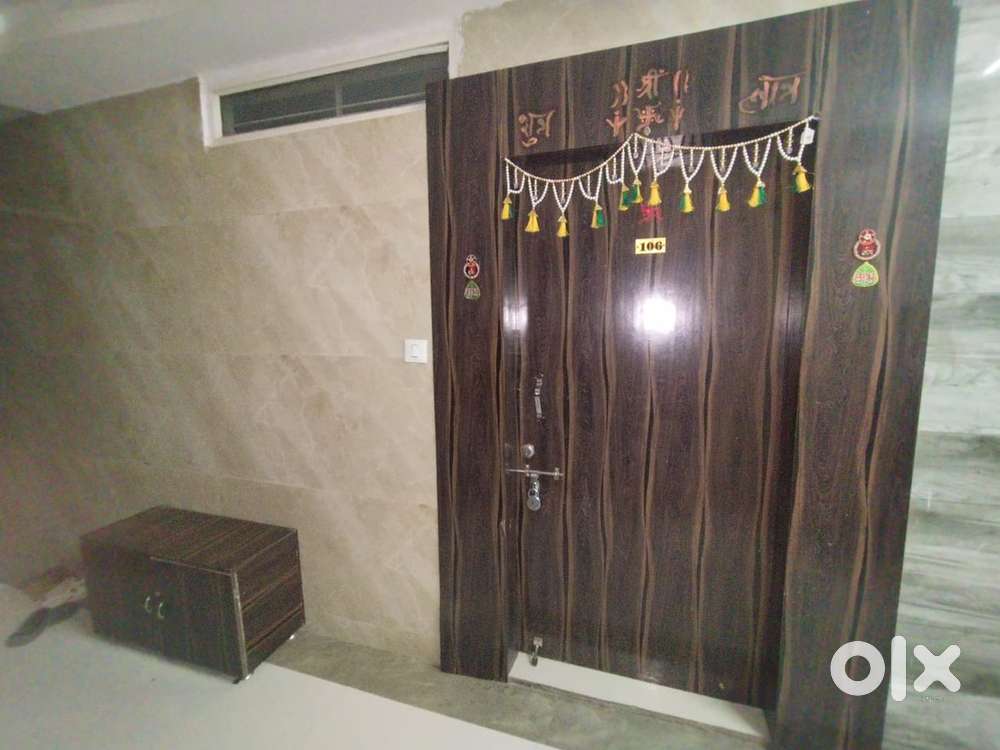 1BHK FLAT FOR FAMILY